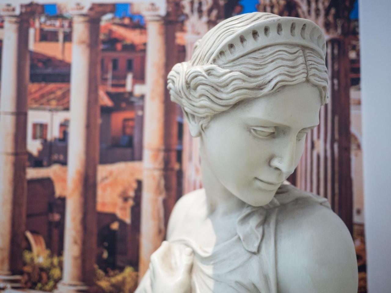 B&B La Finestra Di Fronte Rome Bagian luar foto